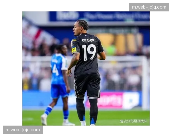 法尔克赛后总结战术得失 承认面对顶级球队细节处理差距 法尔克赛后总结战术得失 承认面对顶级球队细节处理差距